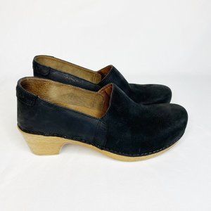 Dansko Mavis Milled Nubuck Leather Round Toe Clog Black Size EU 40 US 9.5-10